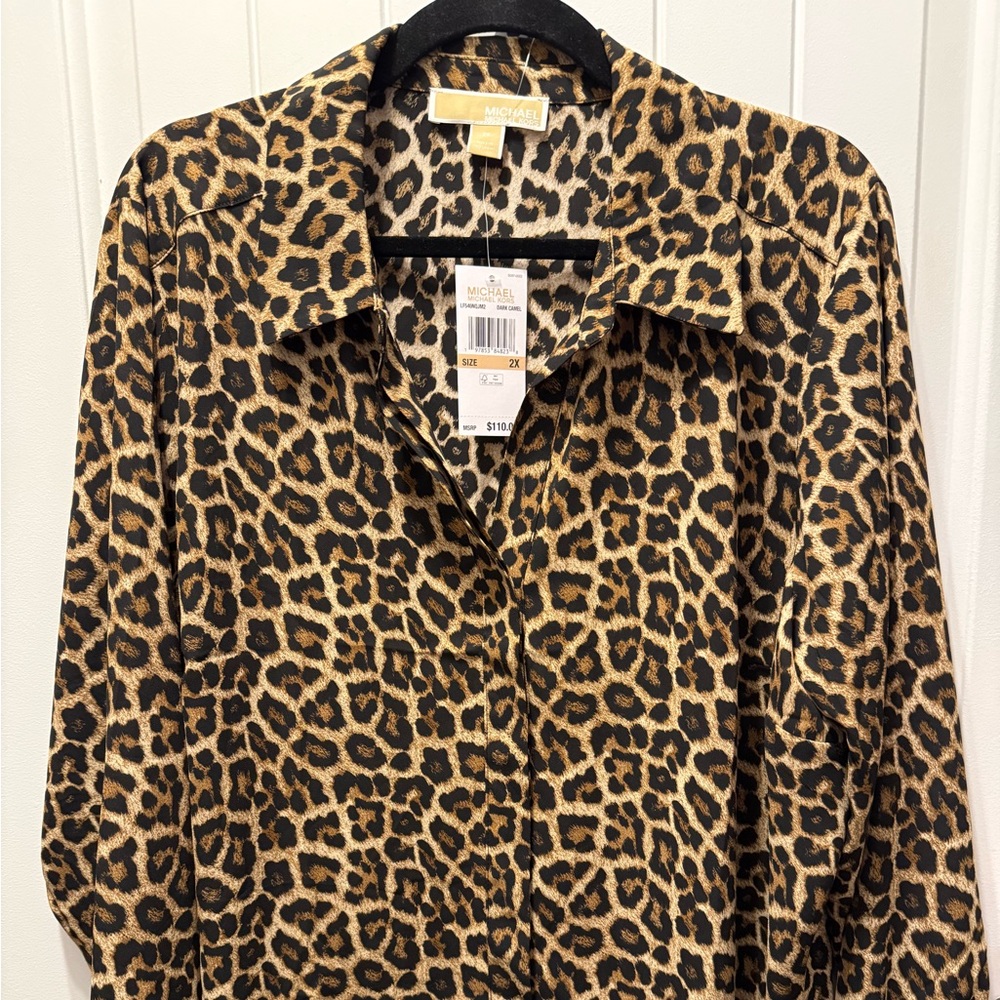 NWT Michael Kors Leopard Print long sleeve blouse. MSRP $110. Beautiful! Size 2x